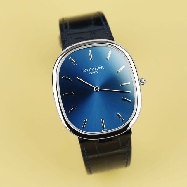 Patek Philippe Golden Ellipse 5738P-001 Image 2